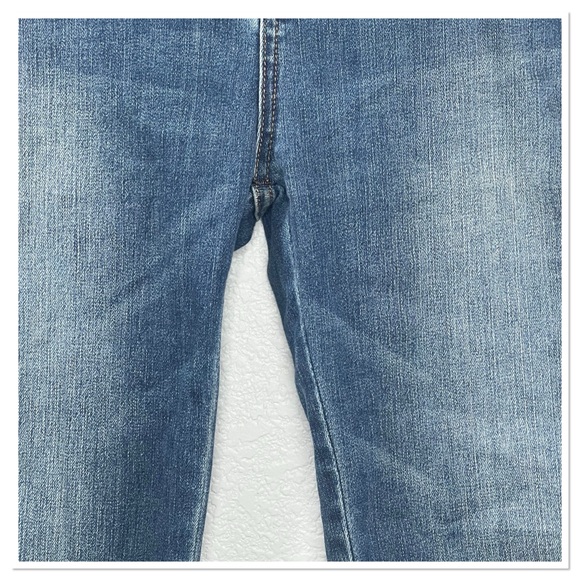 Sene High Rise Relaxed Fit Straight Leg Jeans - Picture 2 of 7